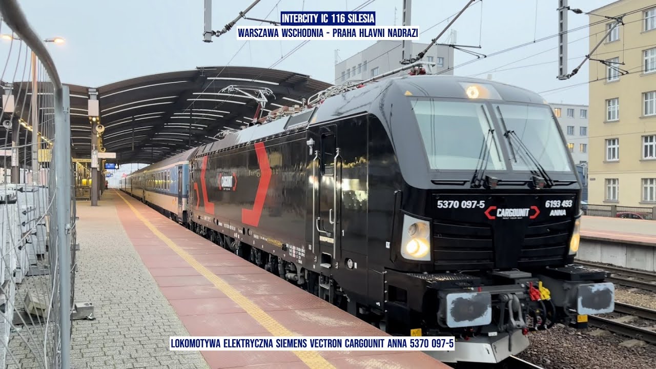 Poland Train InterCity IC 116 SILESIA Warszawa Wschodnia - Praha Hlavni Nadrazi Polska okna pociągu