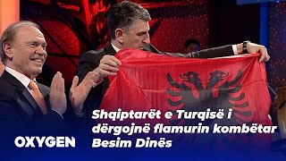 Shqiptarët e Turqisë i dërgojnë flamurin kombëtar Besim Dinës