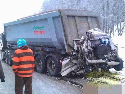 Если врезался в зад грузовику кто виноват вас
