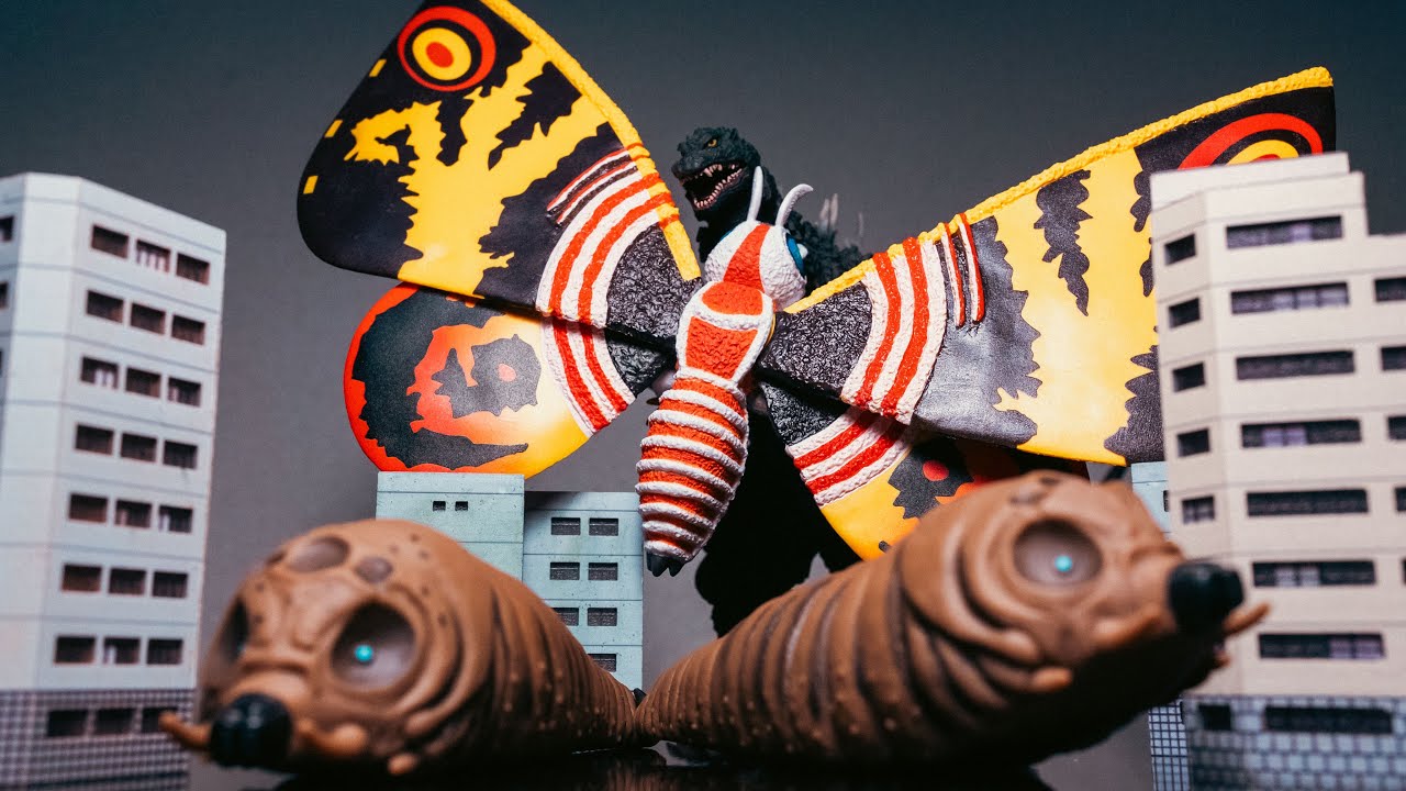 モスラ　山勝 Movie Monster Series Mothra Larva (2003) Twin Set & Reckless