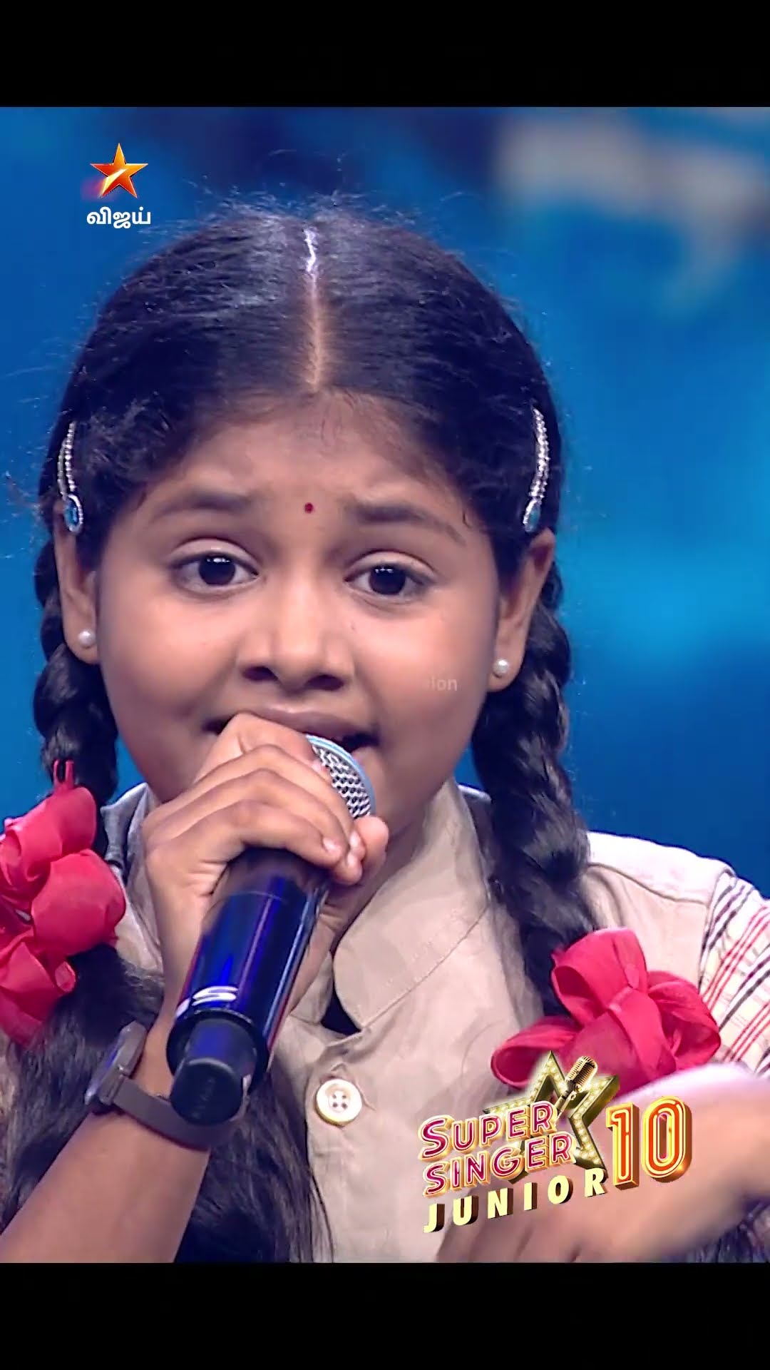 Megham Karukkudhu Song by #Gayathri ?? | Super Singer Junior 10