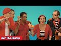 Lah-Lah plays a water bottle shaker | Get The Groove | Lah-Lah