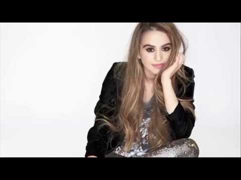 BTS With Lianna Perdis For Her Girlfriend Magazine Cover Shoot