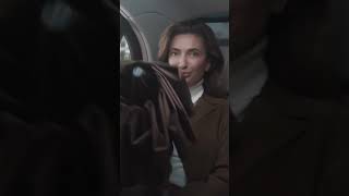 Осень в большом городе — это когда все может пойти не по плану, кроме наряда на вечер.