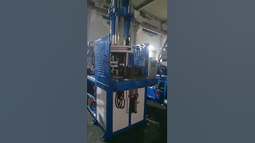 vertical injection molding machine servo motor with rotary table two mould running automatic
