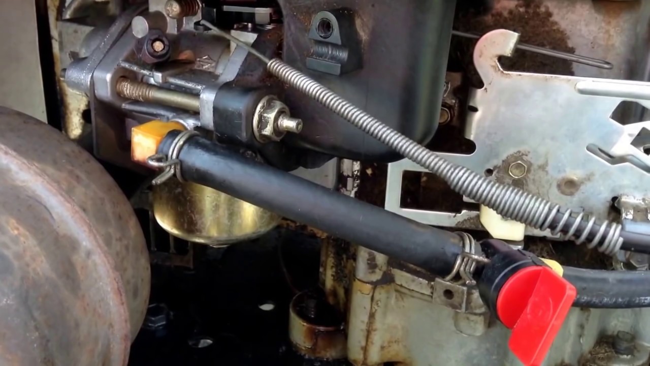 Yard machine 12.5 hp Briggs Stratton carburetor removal