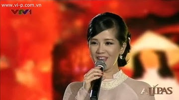 Nhớ mùa thu Hà Nội -  Hồng Nhung