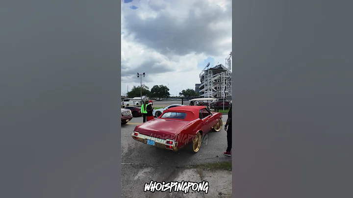 Convertible cutlass 442 on gold Dayton wire wheels