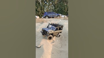 New MN99s V2 crawling through sand! #RC #MN99 #Dubai #offroad #landrover #defender90 #car #shorts