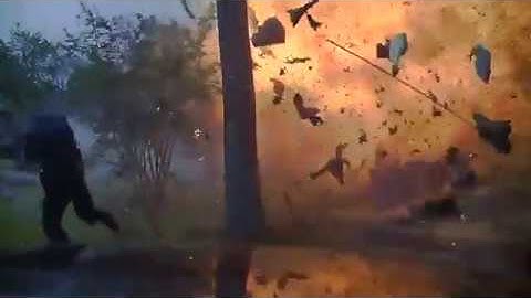 Cámara capta el impresionante momento en que una casa explota