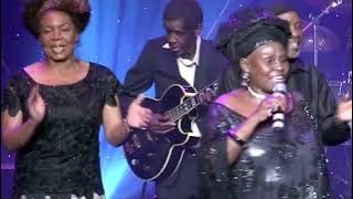 Dorothy Masuka - Hamba Nontsokolo (Live)