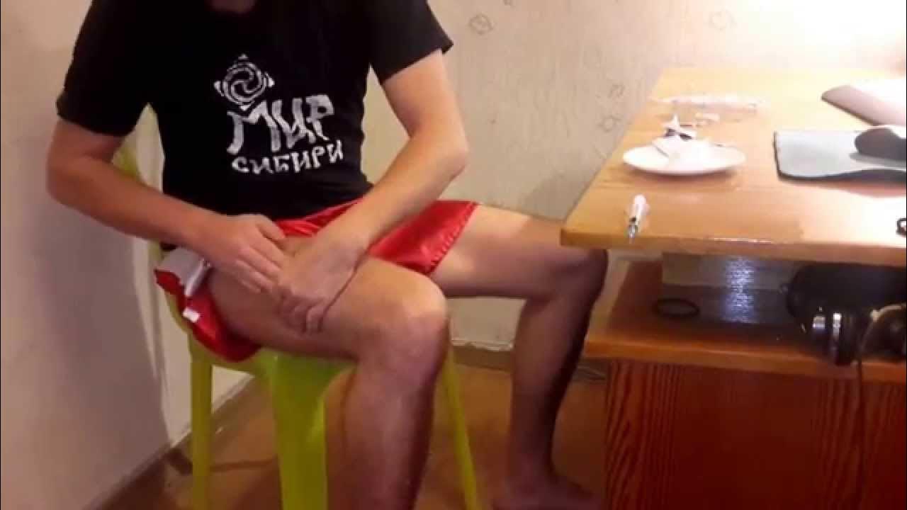 сделать укол в бедро самостоятельно видео. уколы в ногу самому себе. внутримышечная инъекция в ногу. внутримышечная инъекция в бедро самому. внутримышечная инъекция в ногу.