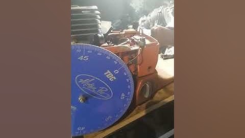 How to check port timing and and set blowdown on chainsaws using a degree wheel
