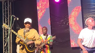 Alick Macheso 💥Surprising Nicholas Zakaria on Stage Vachirova Hit Ruregerero Live At Chesology  2024