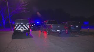 One dead after neighbors find car riddled with bullet holes in Fort Worth, police say