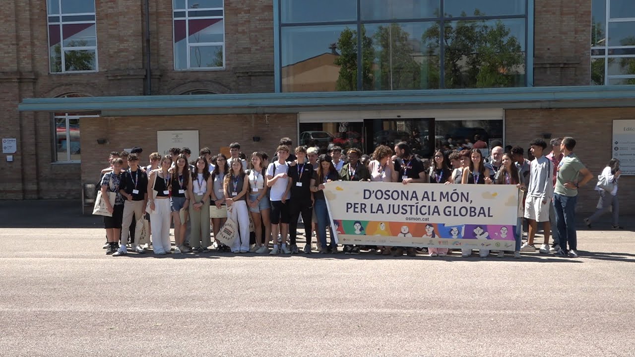 Finalitza el projecte educatiu Osona al Món, amb el Dret a Migrar com a fil conductor