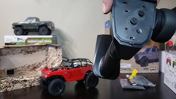 Axial SCX24 Deadbolt 1:24 RTR Crawler Unboxing