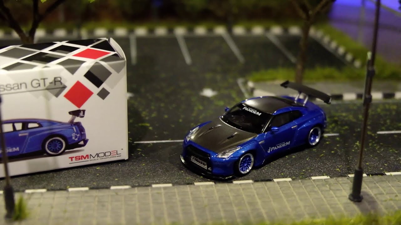 Unboxing Mini GT R-35 Pandem Mettalic Blue Toysrus - YouTube