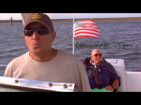 Lars Tetens Cigar Loves America! - YouTube