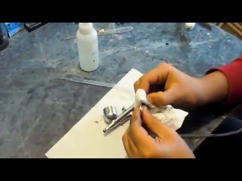 Video: Bir Airbrush Nasıl Temizlenir