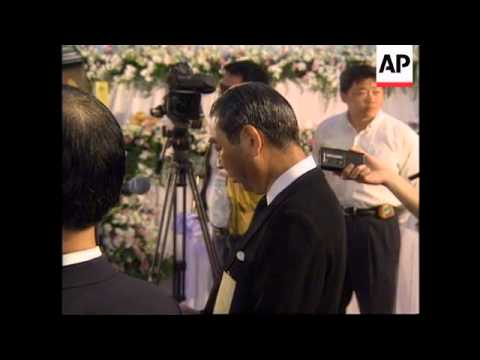 TAIWAN: PEOPLE PAY LAST RESPECTS TO SINGER TERESA TENG
