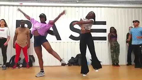 DJ Spinall ft Tiwa Savage + Wizkid - Dis love (Choreography)