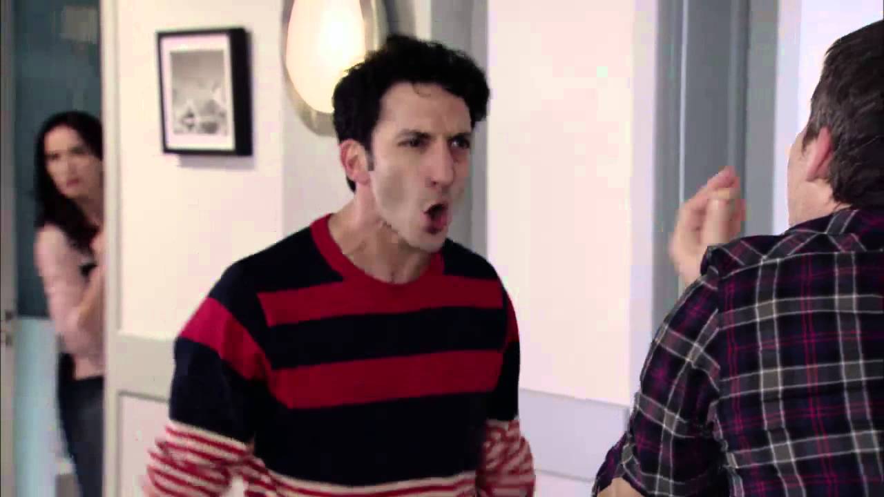 Solamente Vos - Félix le pegó a Juan