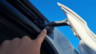 How to Adjust Slide / Side Door - Mercedes Sprinter