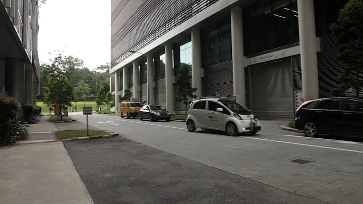 Trajectory Optimization and Situational Analysis for Overtaking with Visibility Maximization