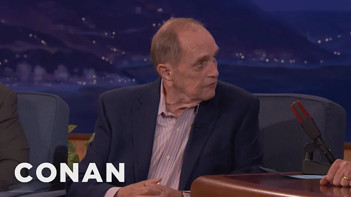 Bob Newhart: Dr. Hartley Never Helped Anybody | CO...