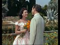 Capture de la vidéo Luis Mariano   "Les Femmes Sont Des Fleurs"