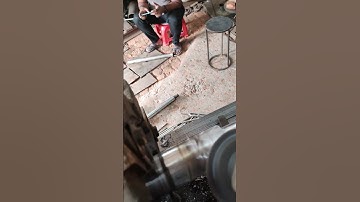 Polishing with iron shaft lathe machine #automobile #lathemachine #cnc #lathe