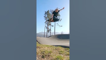 1 Line @ Pumptrack Ruggell - Urban Inline Skating #Shorts