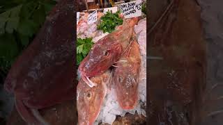 Crabs, Lobsters, Shrimps, Shells and More Seafood. Food of London @settime2588