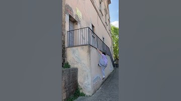 Street-climbing dyno #climbing #parkour #streetclimbing #dyno