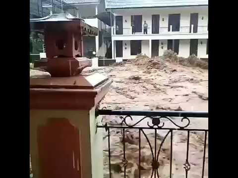 Bencana Alam, Jakarta banjir lagi 5 februari 2018 - YouTube