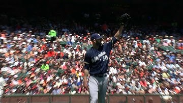 MIL@SF: Gomez charges, makes excellent diving catch