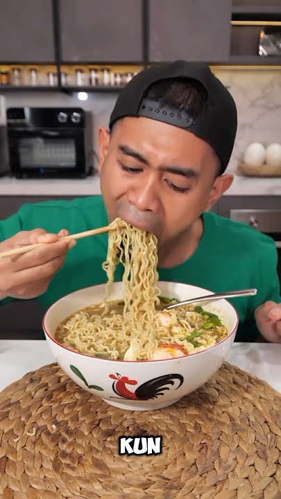 Tanboy Kun mukbang mee soto 4 packs 🤤 cr : Tanboy Kun #mukbang #tanboykun #food