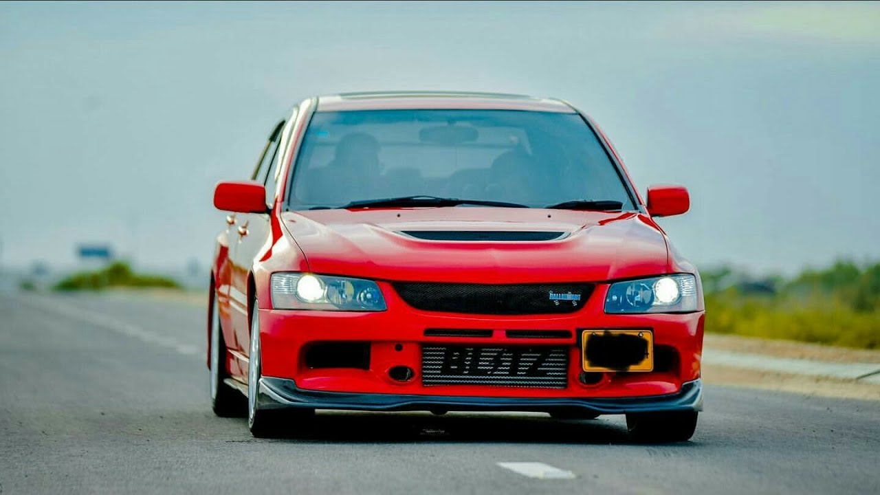 Mitsubishi Evolution Modified - YouTube