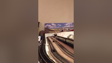 first oo gauge layout 8`x 4` [4 full ovals]