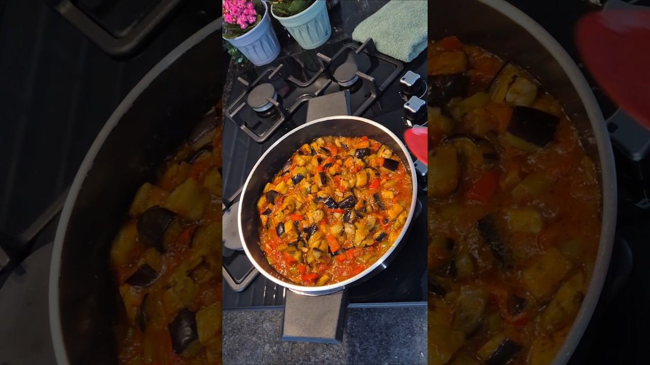 ZEYTİNYAĞLI PATLICAN YEMEĞİ #viral #recipe #yemektarifleri #trending