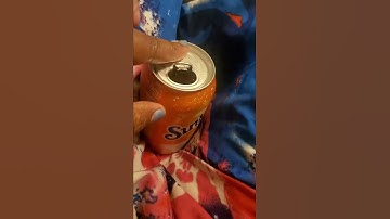 How To Keep Your Straw in the Soda Can #lifehacks #fyp #themoreyouknow #subscribe #soda #momhacks