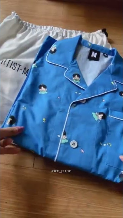 Unboxing GOOD DAY PAJAMAS BY JIN BTS 💙