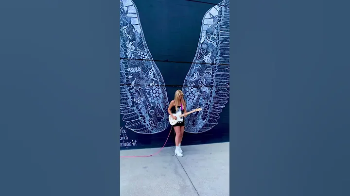 Thriller by Dominique