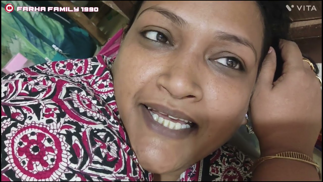 AAJ HUM GAYE VOTE DENE OR ENJOY KI KIYE BADI FUPPU K SATH