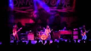 Blackberry Smoke - Holding all the roses - live in Birmingham UK