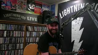 Ruston Kelly Performs &quot;Mending Song&quot; &quot;Cold Black Mile&quot; and &quot;St. Jupiter&quot; Live at Lightning 100