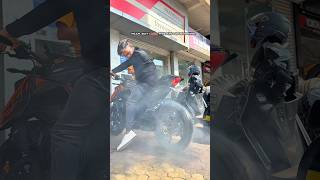 Tyre Smoke 💨 | KTM Duke 390 Gen3 | #shorts #youtubeshorts #viral #viralvideo #duke #ktm #rider