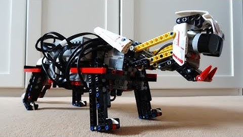 Lego mindstorms cat robot walks, purrs and meows