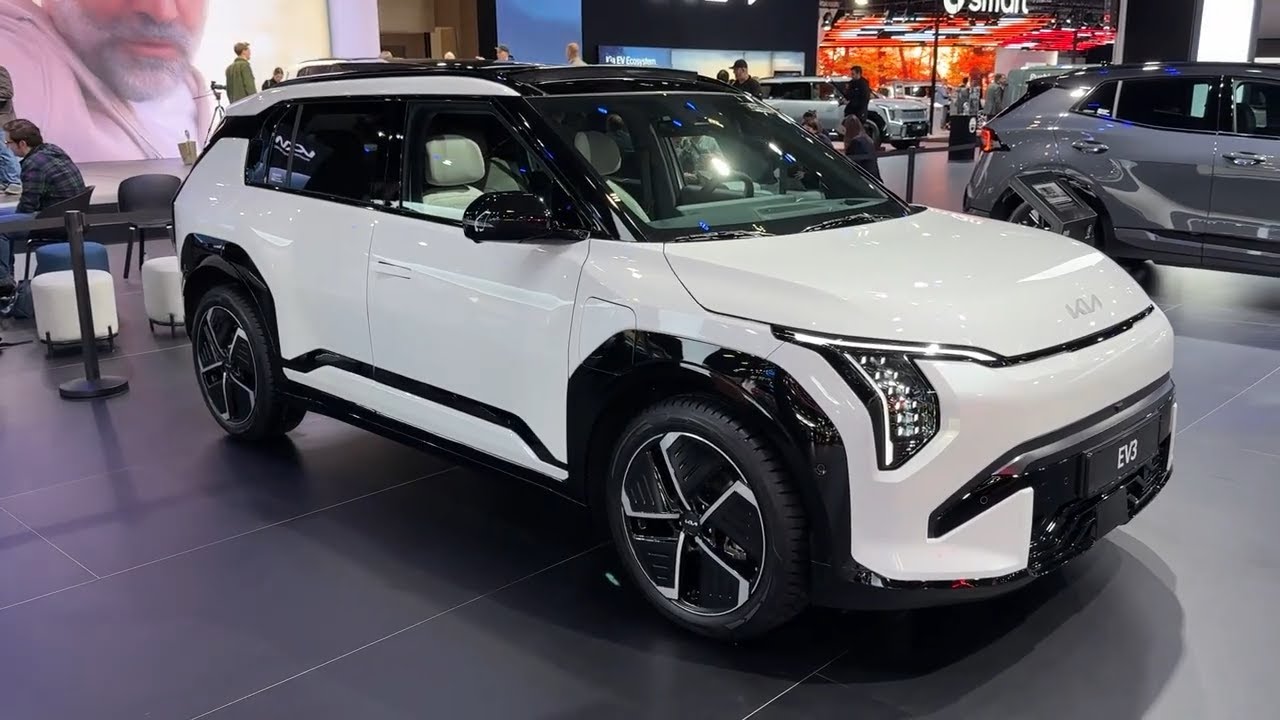 New Kia EV3 (2026) – The "Baby EV9" with 600km Range! | Best Compact EV? Walkaround